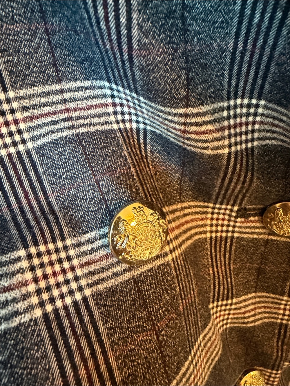 Banana Republic Plaid Blazer - Picture 4 of 7